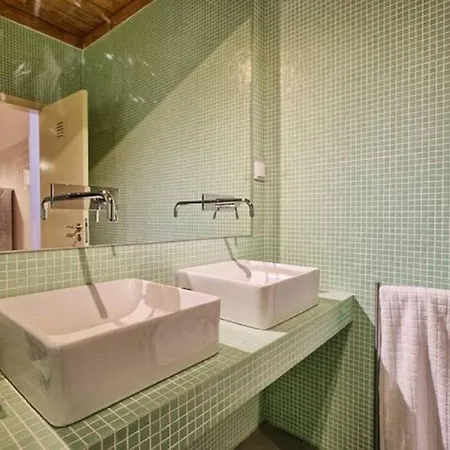 Portas Do Teatro 2 *