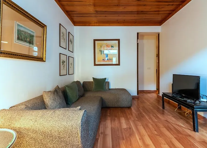 Portas Do Teatro 2 * ליסבון