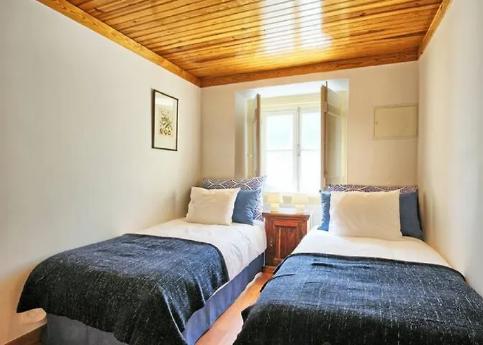 Portas Do Teatro 2 דירה