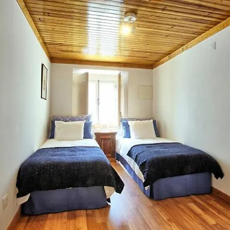 Portas Do Teatro 2 Апартаменти